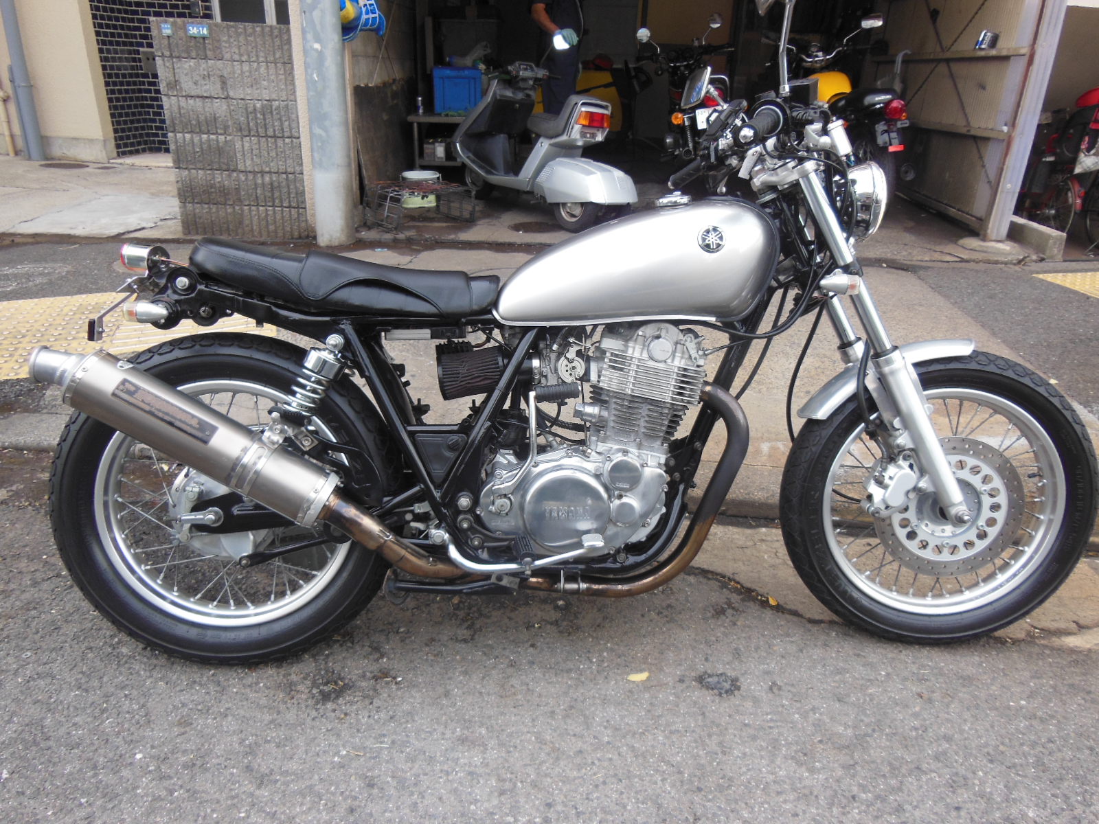 SR400-3（RH01J）YAMAHA